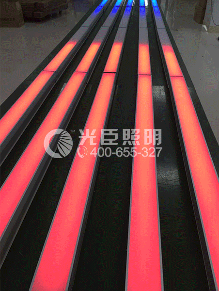 LED線(xiàn)條燈